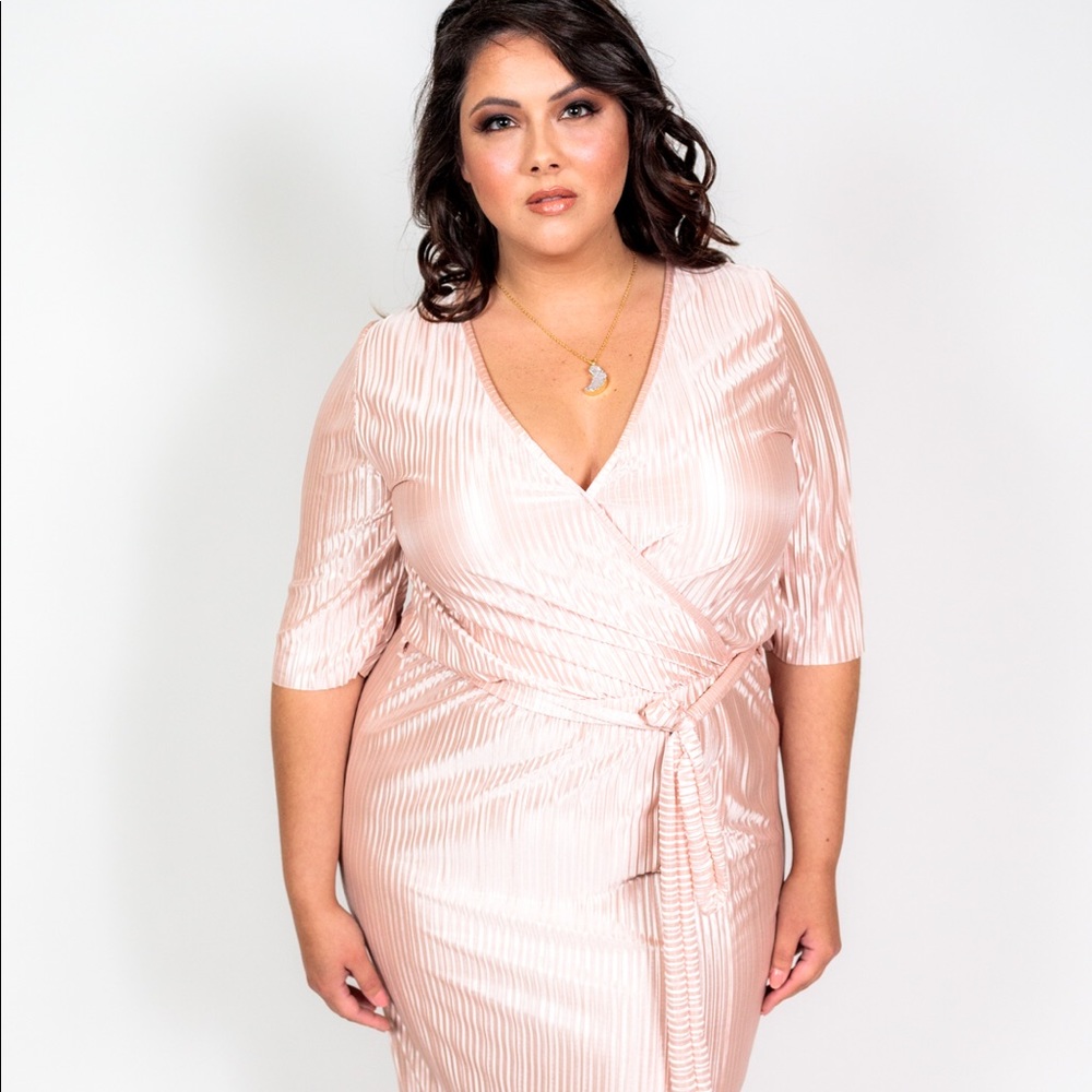 Plus Size ‘Starlet’ Maxi Dress